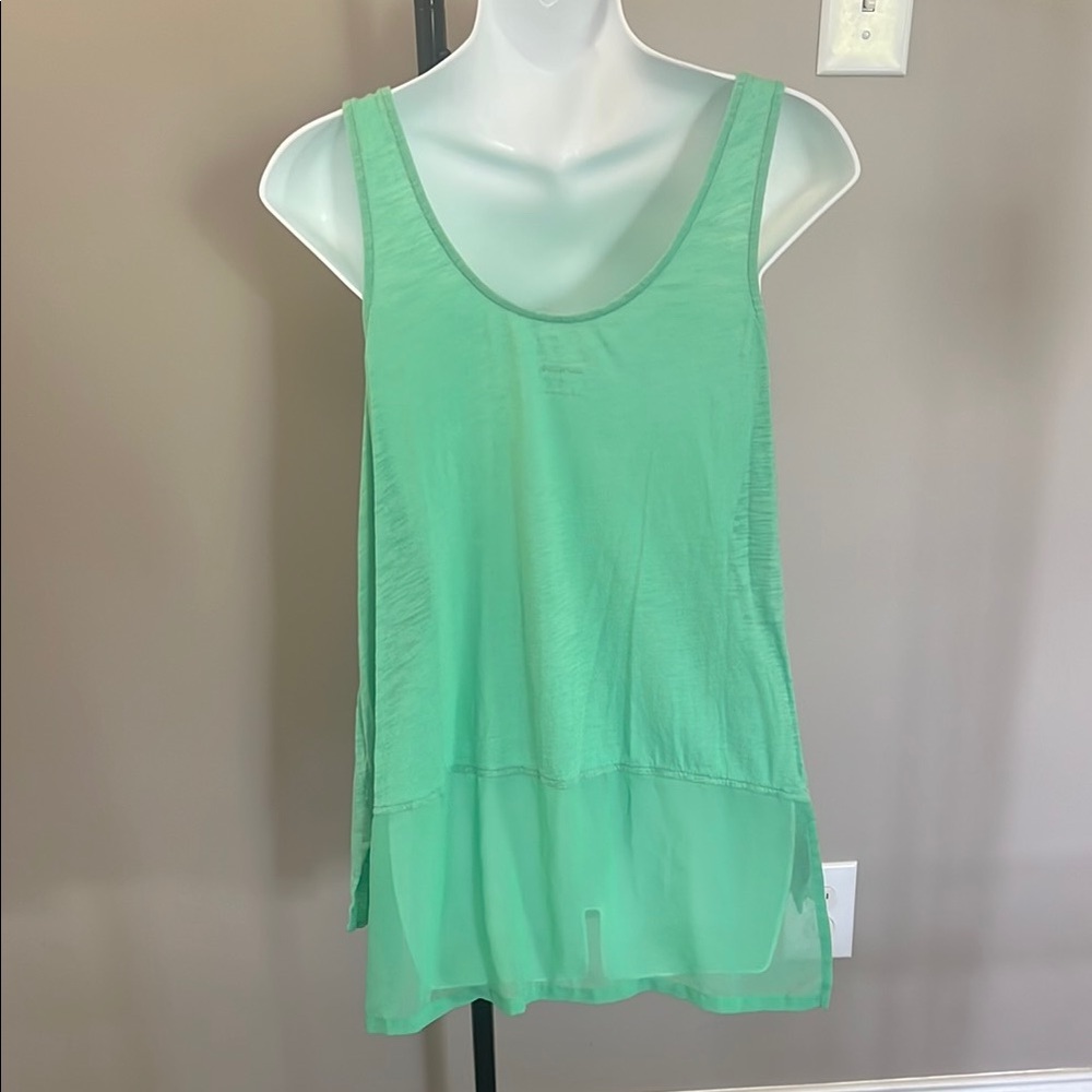 Express Green Asymmetrical Graphic Tank Top - Picture 3 of 3